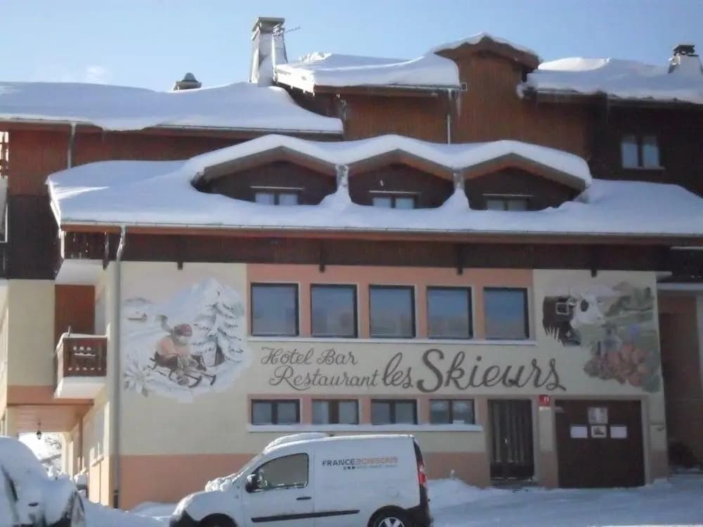 Hôtel les skieurs - Photo 1