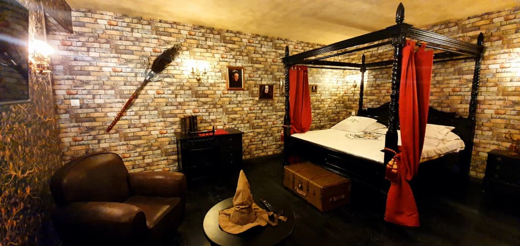 Hôtel Renaissance - Miniature 8