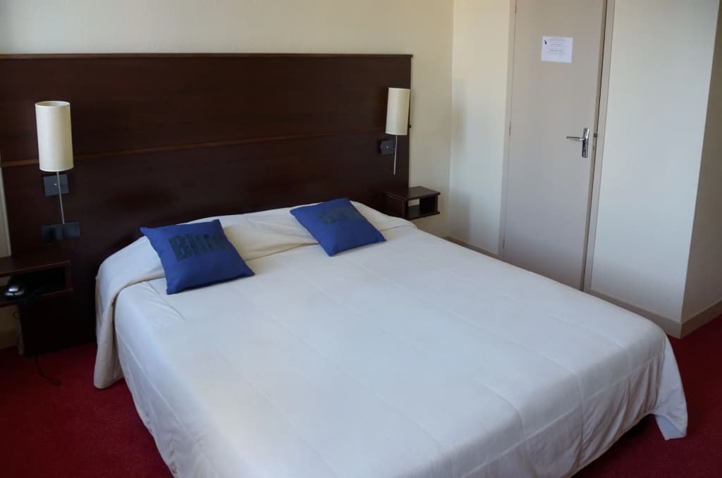 Hotel Ambassadeurs - Photo 4