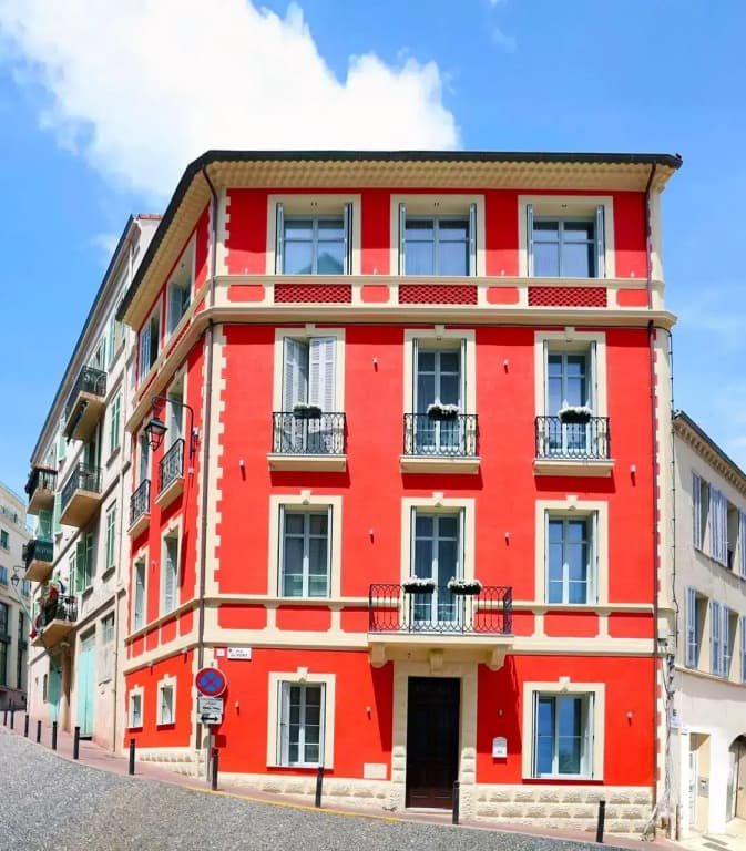 Apartments in the heart of Cannes - Photo 2