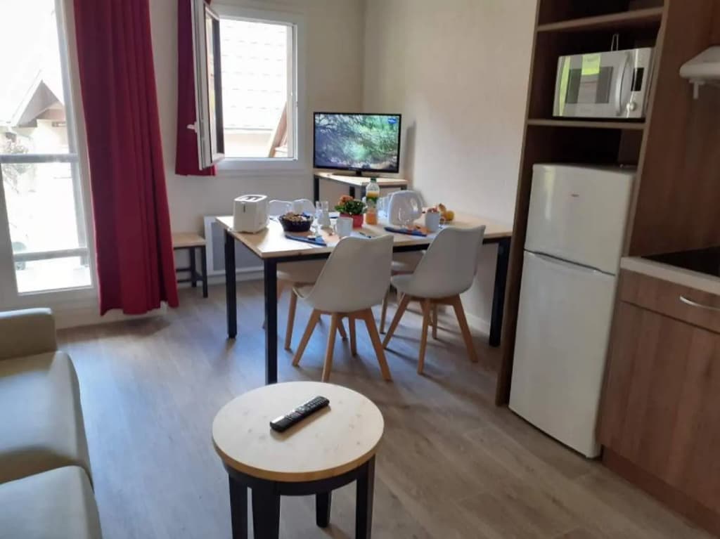 Adonis Saint Colomban by Olydea Apartments - Miniature 6