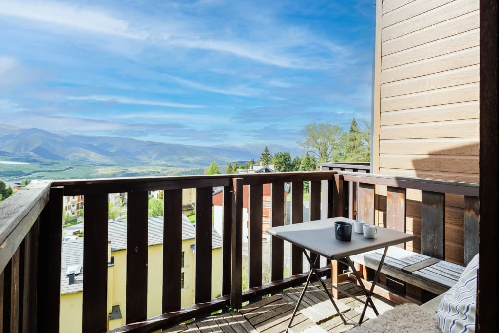 Anana Balcon Cerdan | Duplex with Views Apartments - Photo 1
