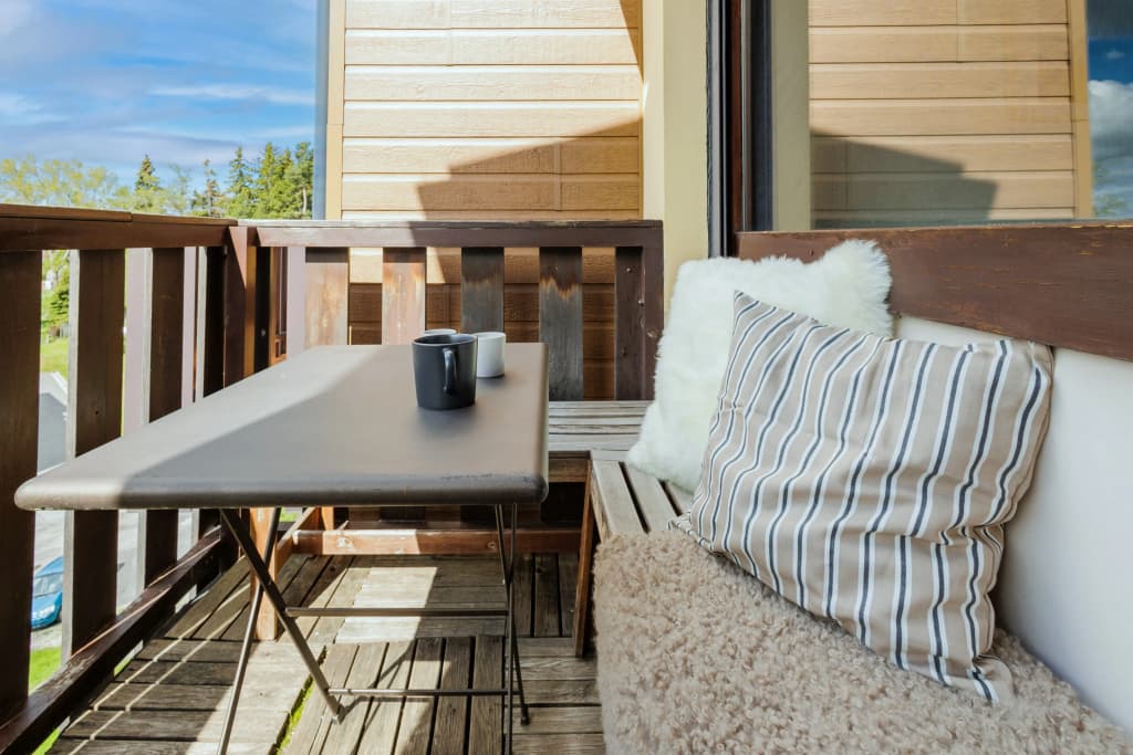 Anana Balcon Cerdan | Duplex with Views Apartments - Photo 2