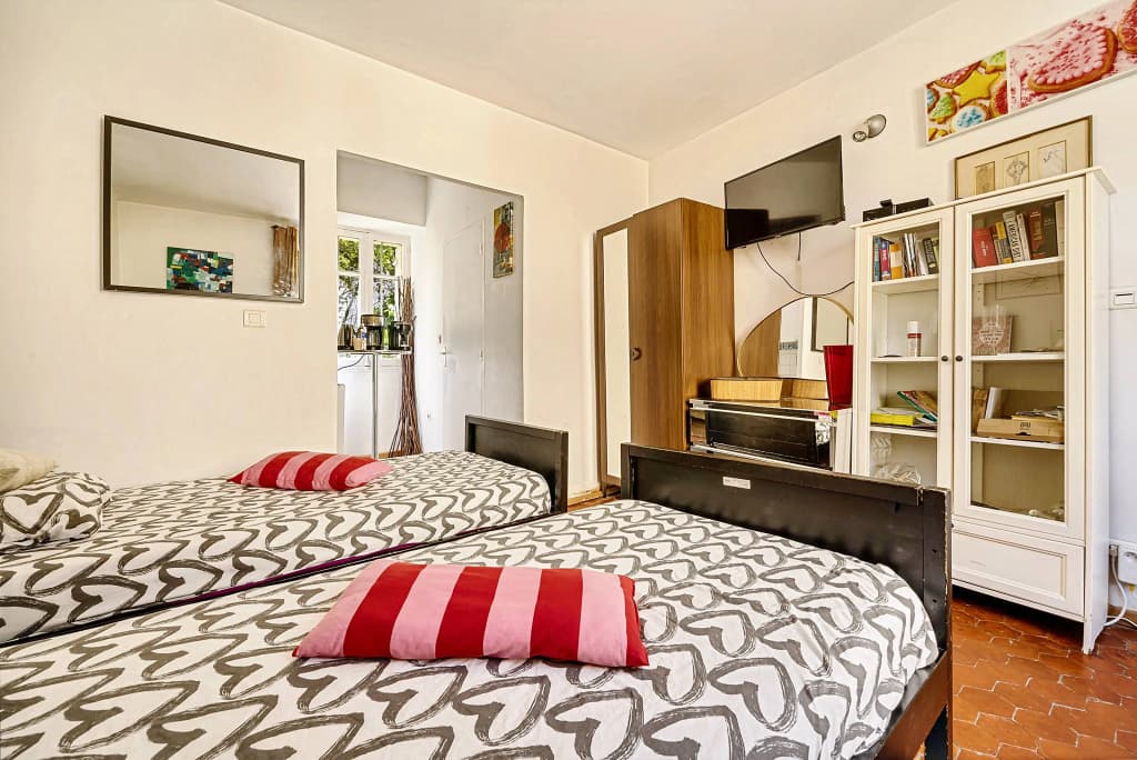 Precheurs Studios Apartments - Photo 5