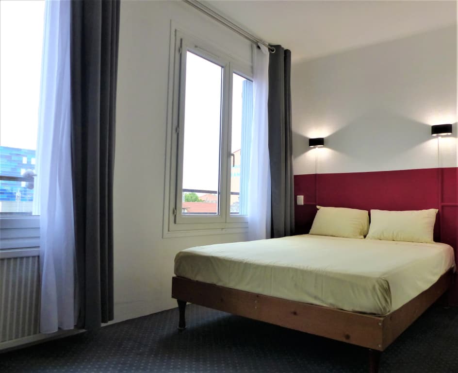 Hôtel PB - Paris-Barcelone - Photo 2