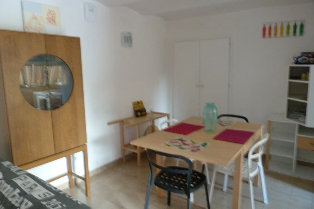 Gambetta Apartments - Photo 5
