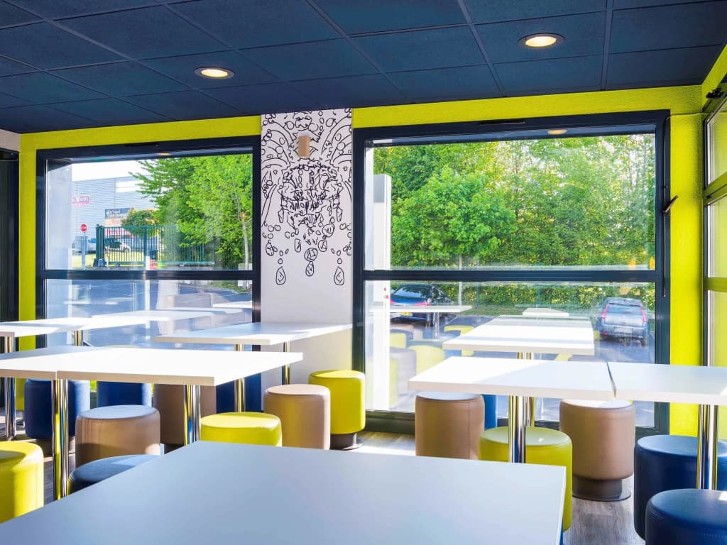ibis budget Rennes Route de Saint Malo - Miniature 8