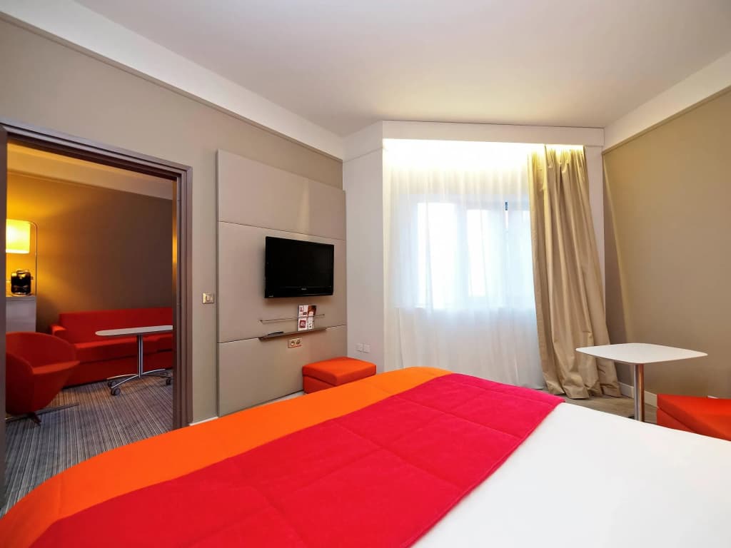 Mercure Nantes Centre Grand Hotel - Photo 4