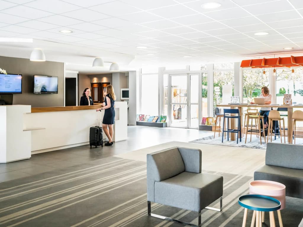 Novotel Paris Saclay - Photo 1