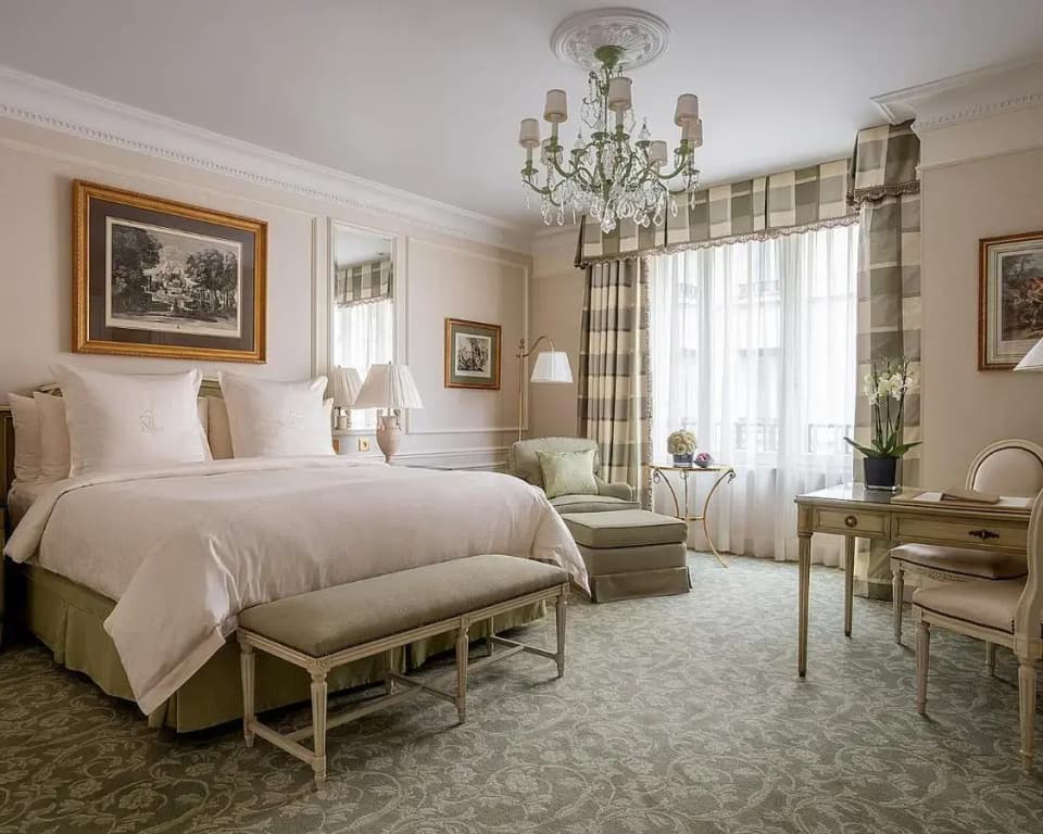Four Seasons George V Hotel - Miniature 8