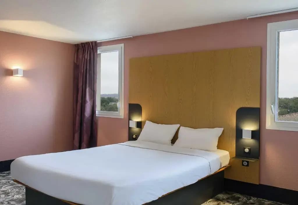 B&B HOTEL Toulouse Purpan Zénith - Photo 3