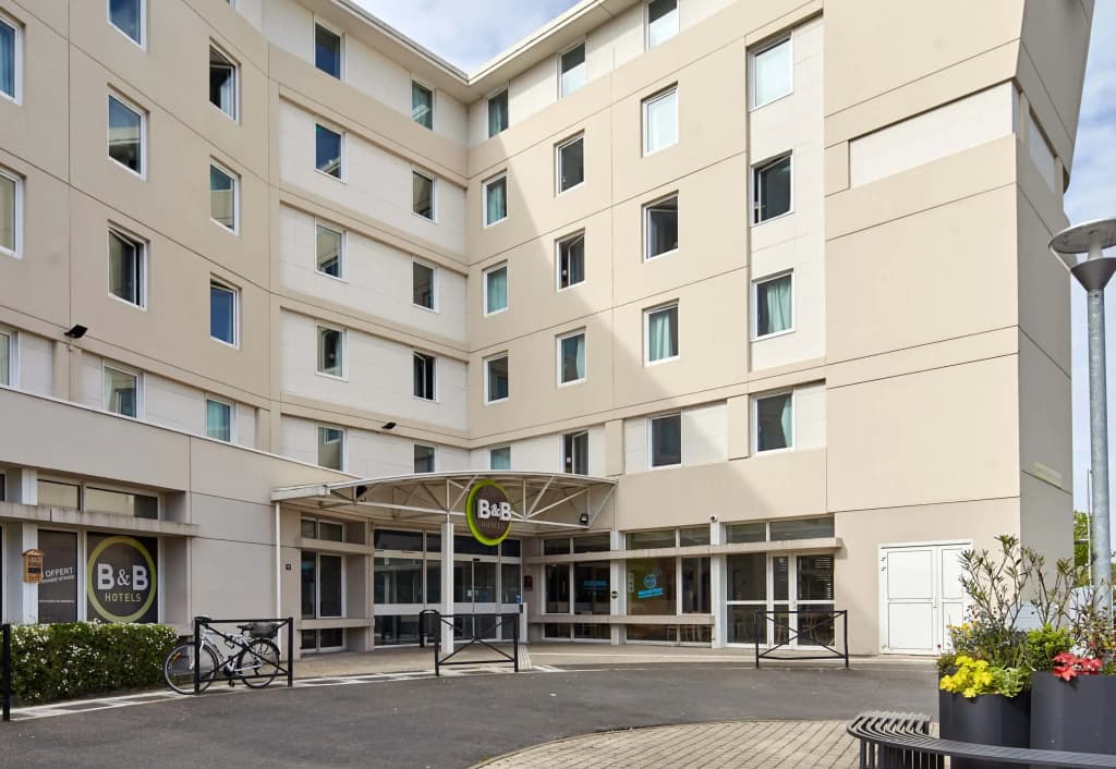 B&B HOTEL Paris Roissy CDG Aéroport - Photo 1