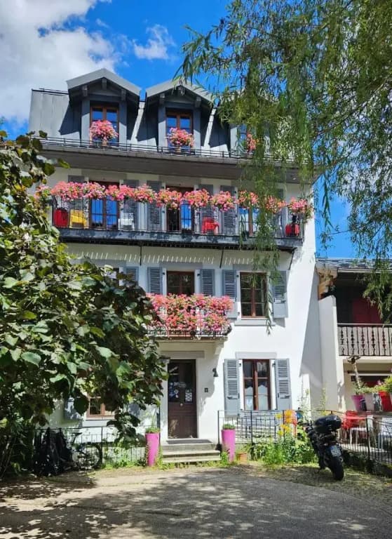 Hôtel du Clocher - Photo 1