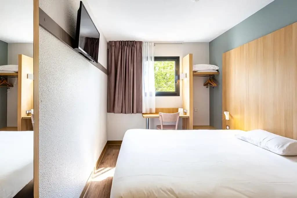 B&B HOTEL ANGERS Parc Expos - Photo 2