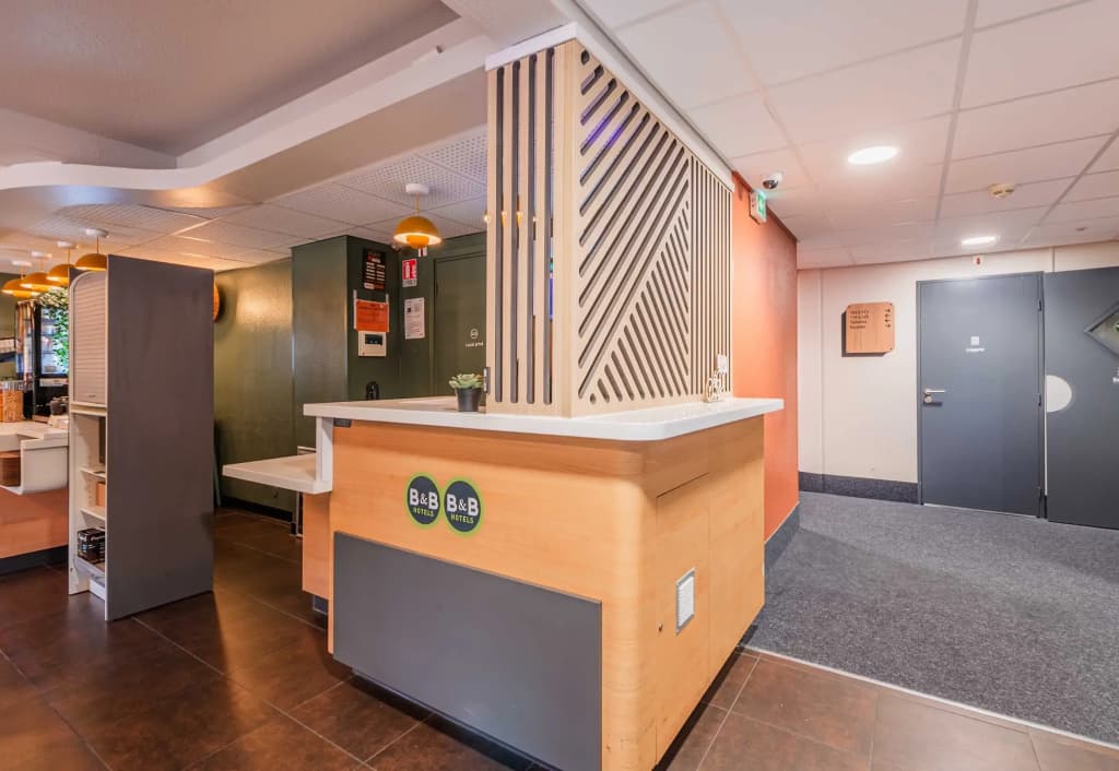B&B HOTEL Mulhouse Dornach - Photo 2