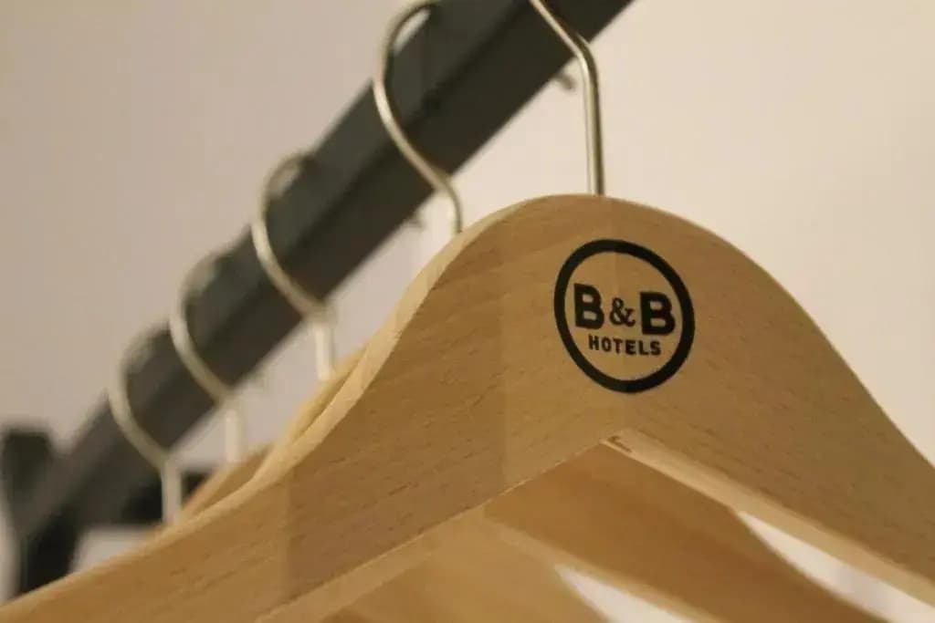 B&B Hotel Aurillac le Lioran - Miniature 8