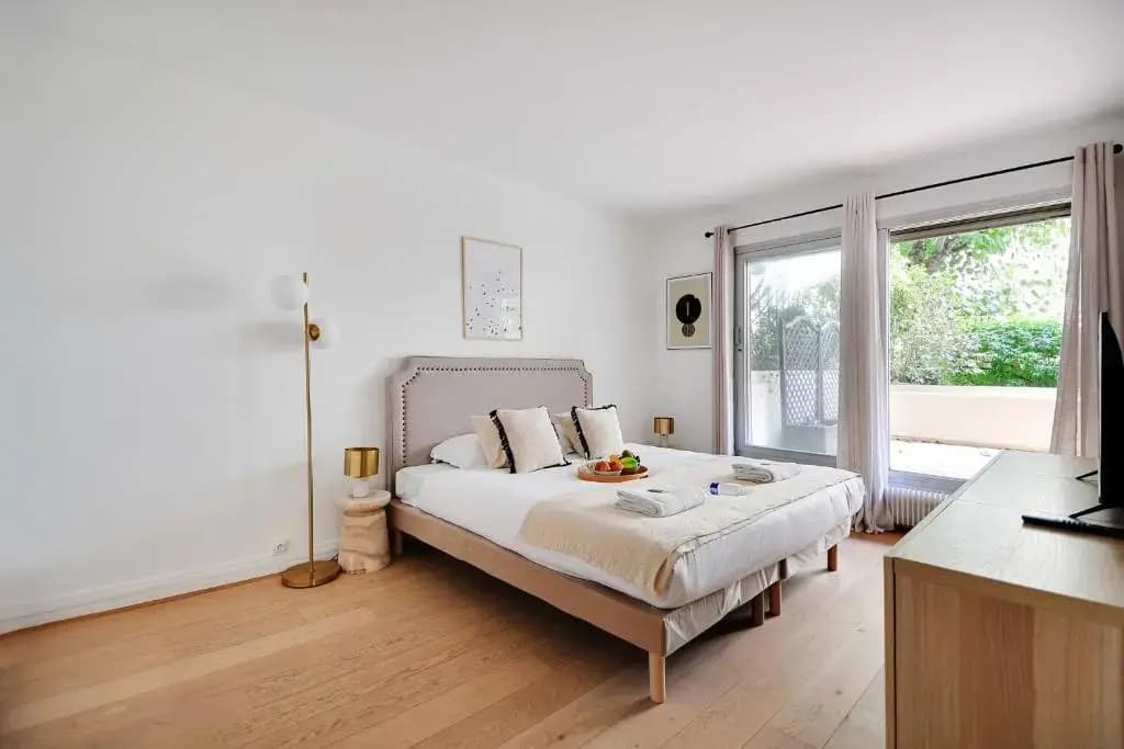 Elegant Apartment - 2br/6p - Tour Eiffel - Photo 2