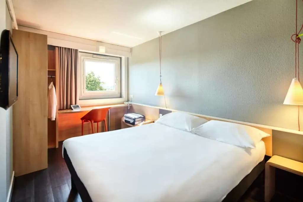 B&B HOTEL Versailles Le Chesnay - Photo 3