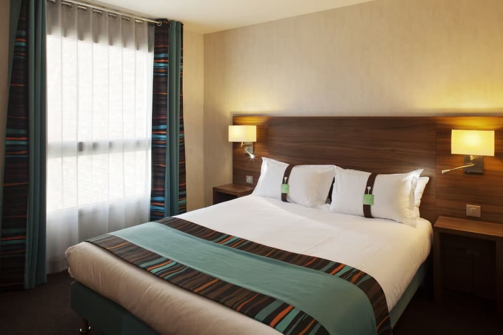Holiday Inn Paris - Montmartre by IHG - Photo 4
