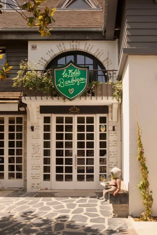 La Folie Barbizon - Photo 1
