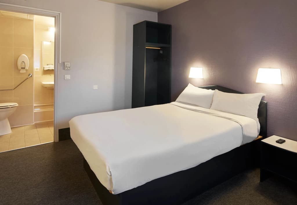 B&B Hotel Saclay - Photo 3