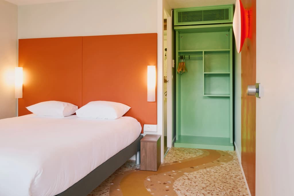 greet Hotel Versailles - Voisins Le Bretonneux - Photo 2