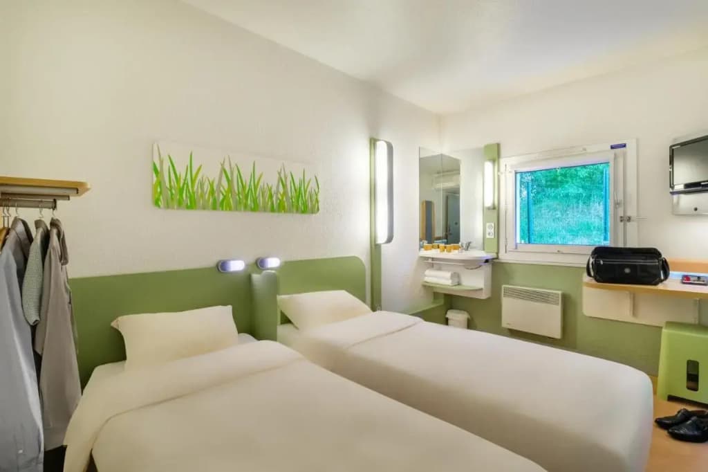B&B HOTEL Cannes Mouans Sartoux - Photo 4