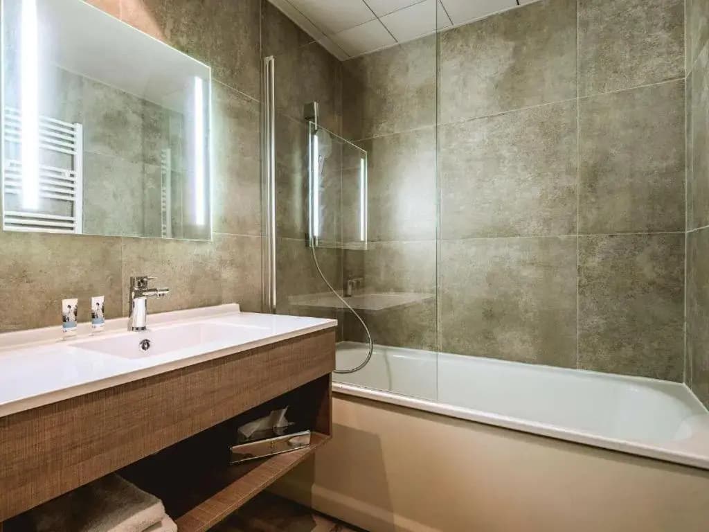 Big Sky Hotel & Spa - Photo 4