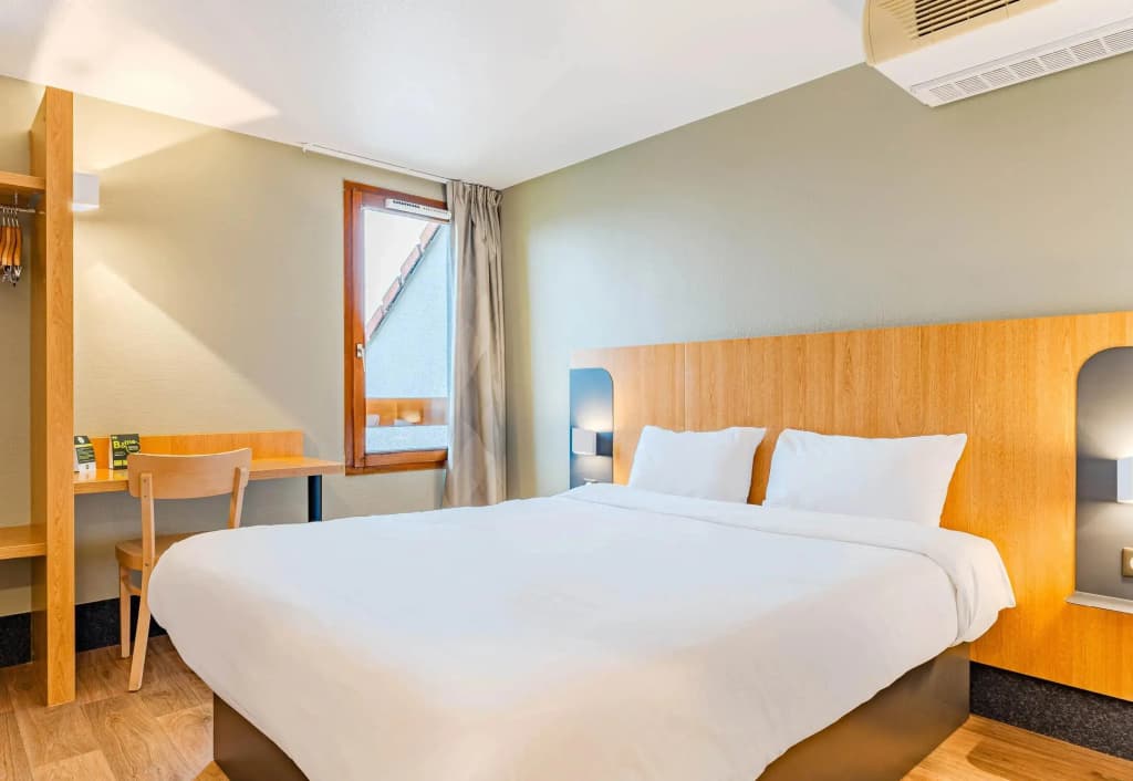 B&B Hotel Poitiers 3 Futuroscope - Photo 3