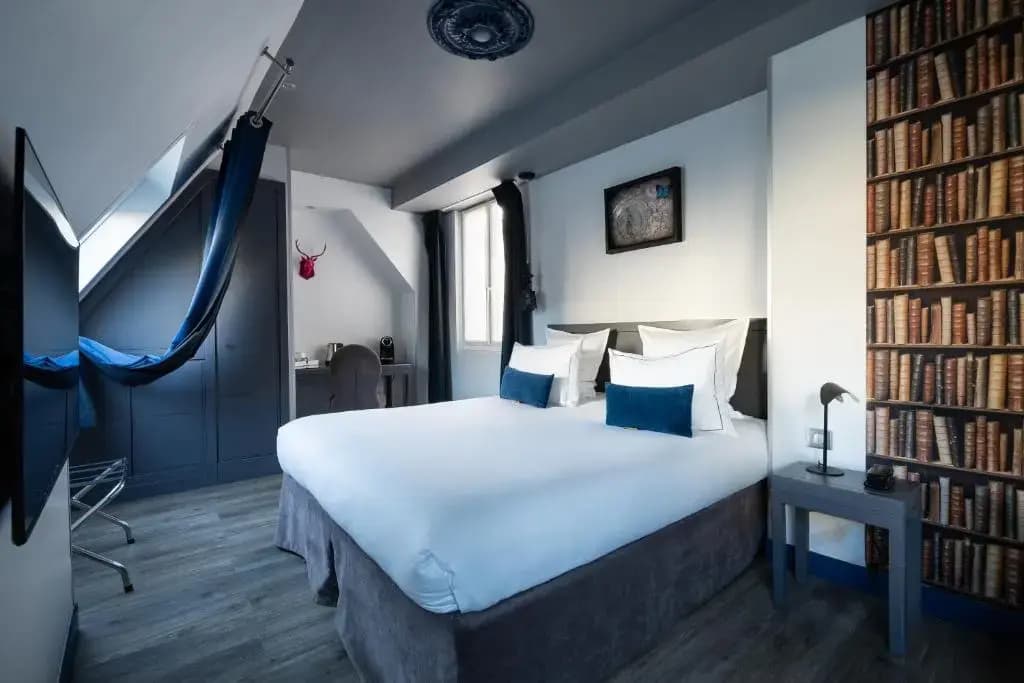 Hotel Mademoiselle - Photo 5