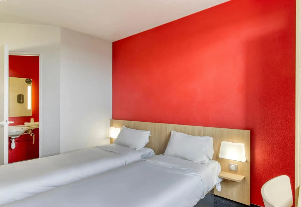 B&B Hotel Clermont Ferrand Gerzat - Miniature 6