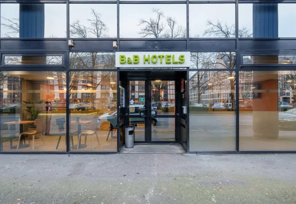 B&B HOTEL Troyes Centre - Photo 1
