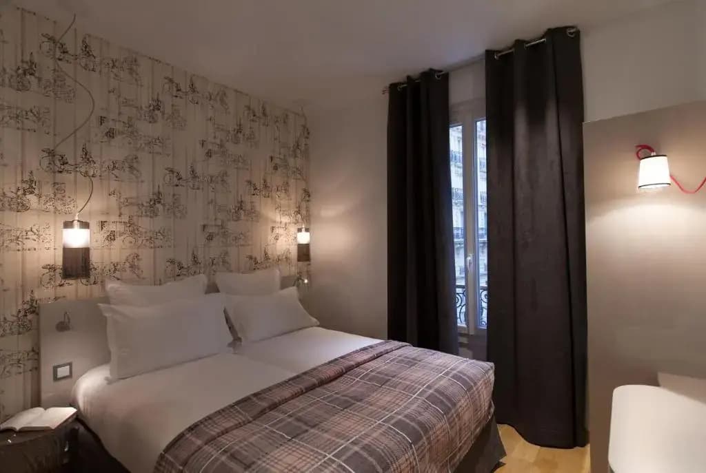Hôtel Le Mireille - Miniature 7