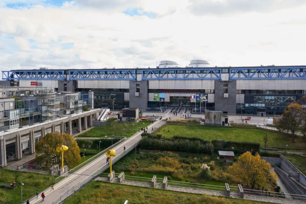 Moxy Paris La Villette Hotel - Photo 1