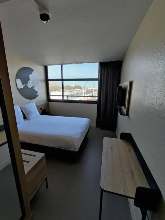 B&B HOTEL La Rochelle Centre les Minimes - Photo 3