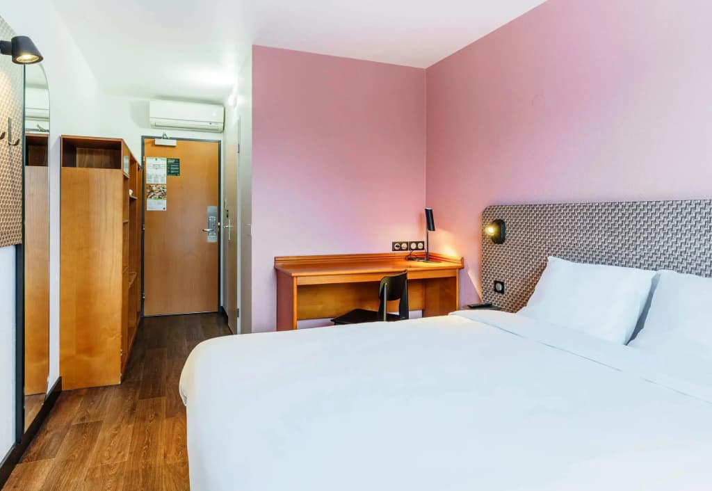 B&B HOTEL Amneville-les-Thermes - Miniature 7