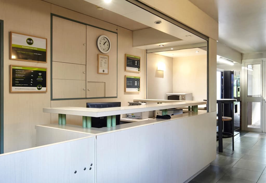 B&B Hotel Saclay - Photo 2