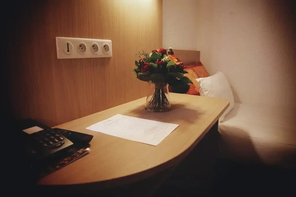 La Roseraie - Hotel & Restaurant - Photo 2