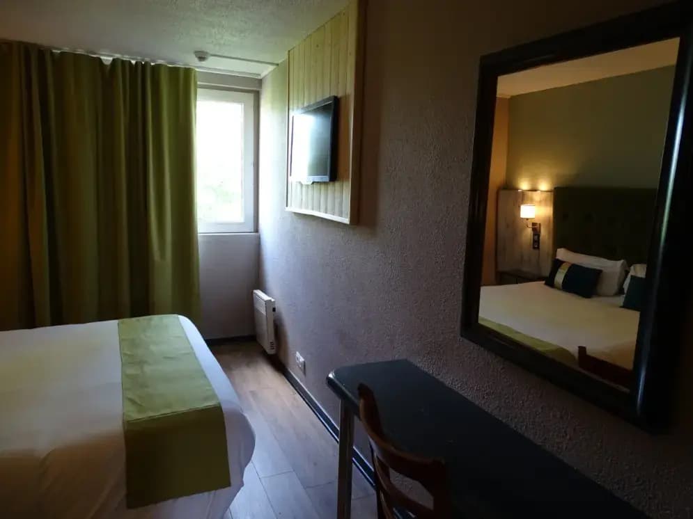 Euro Hôtel Paris Créteil - Photo 2