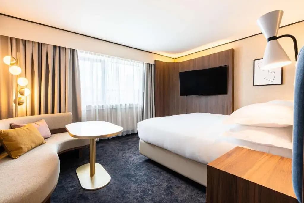 Hilton Paris La Defense Hotel - Miniature 6