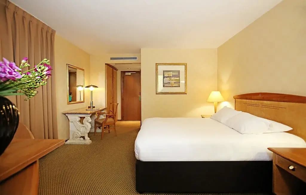 Millennium Hotel Paris Charles De Gaulle - Miniature 6
