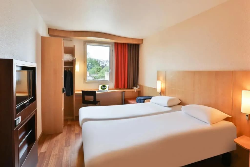 B&B HOTEL Les Sables-d'Olonne Centre Gare - Miniature 7