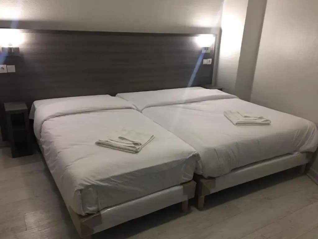Pax Hotel - Photo 1