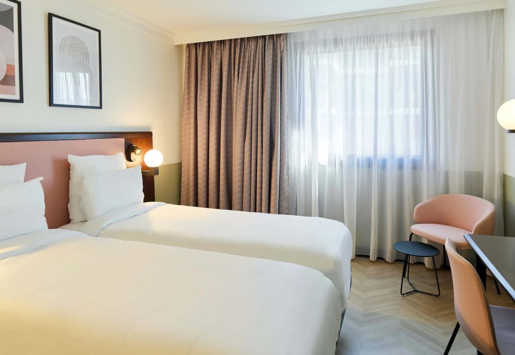 B&B HOTEL Saint-Quentin-en-Yvelines Centre Gare - Miniature 7