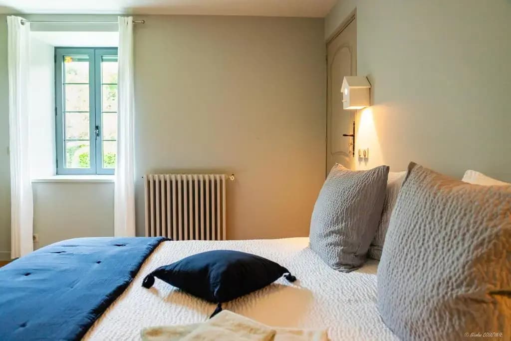 Bed in Bellongue - Miniature 7