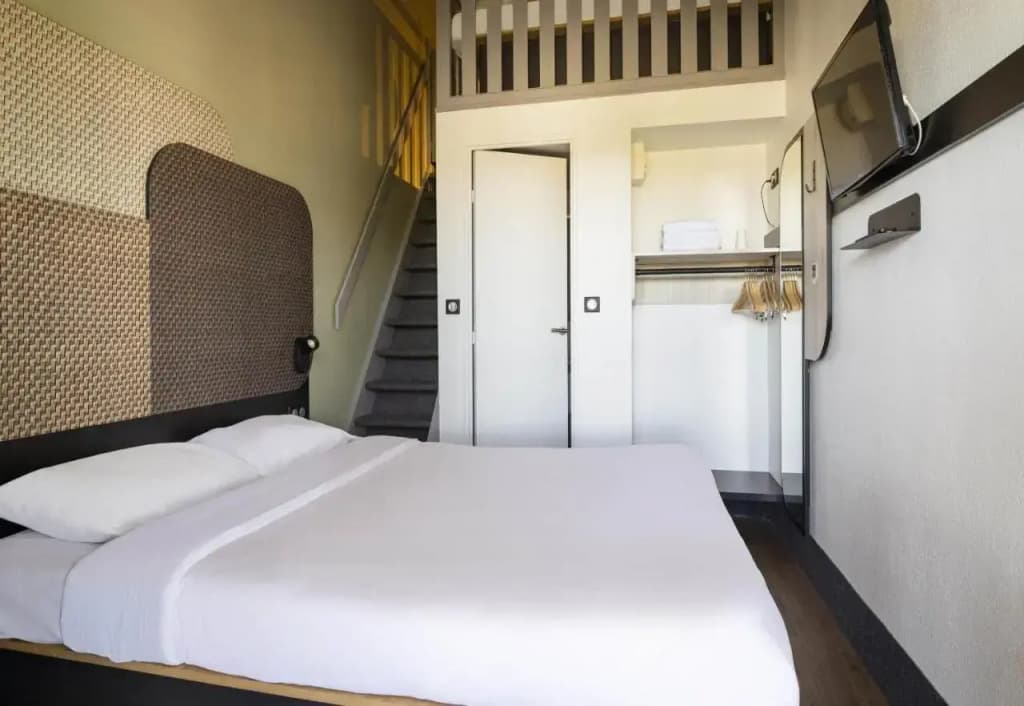 B&B HOTEL Avignon (1) - Miniature 7