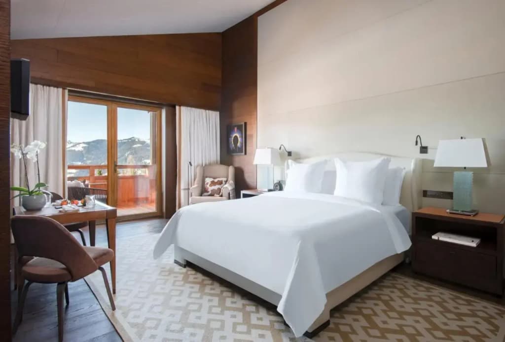 Four Seasons Hotel Megeve - Photo 3