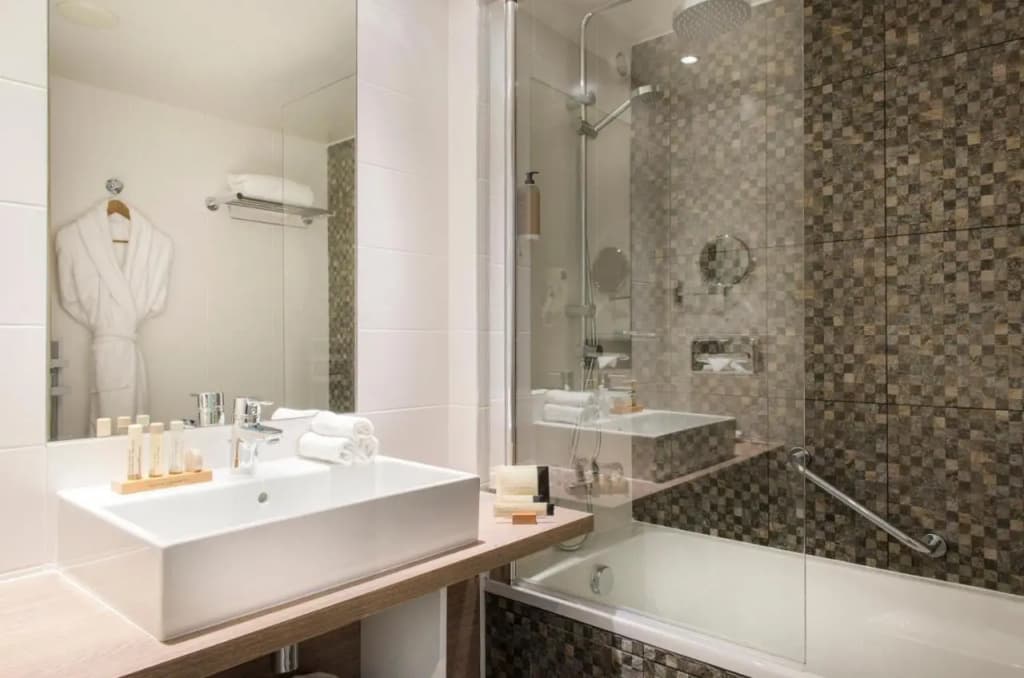 Best Western Plus Paris Saclay - Miniature 6