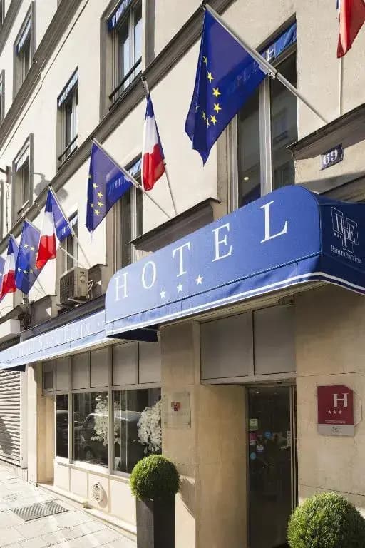 Hôtel du Plat d'Etain - Photo 1