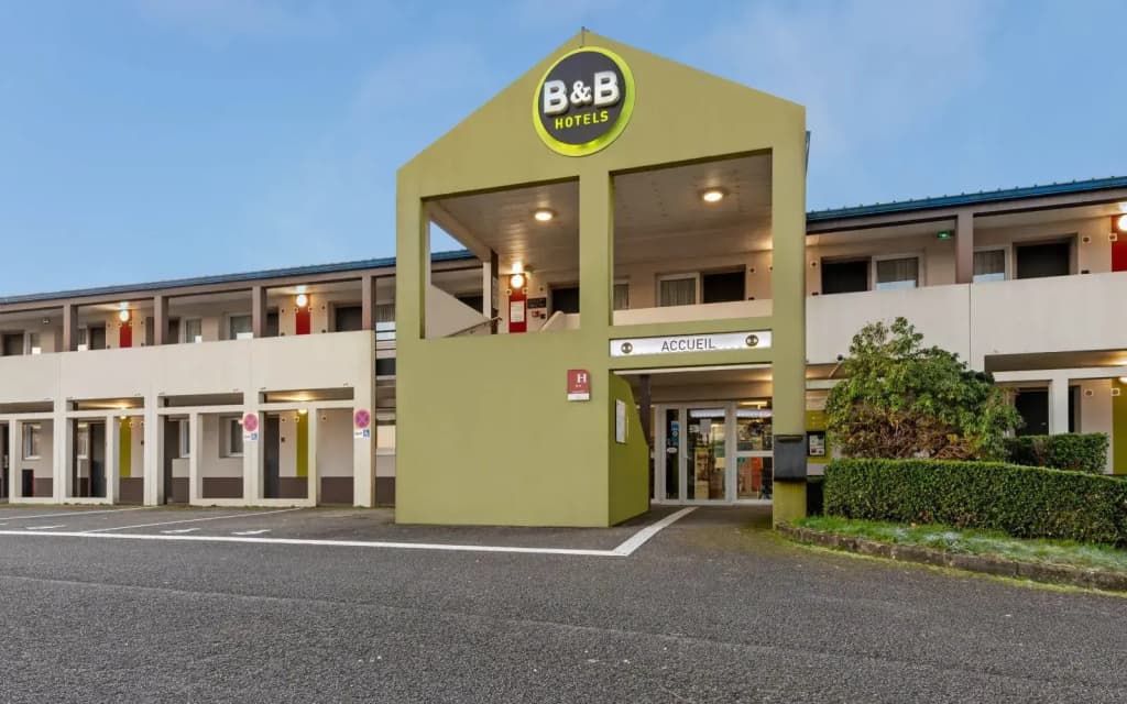 B&B HOTEL Quimper Nord Douarnenez - Photo 1